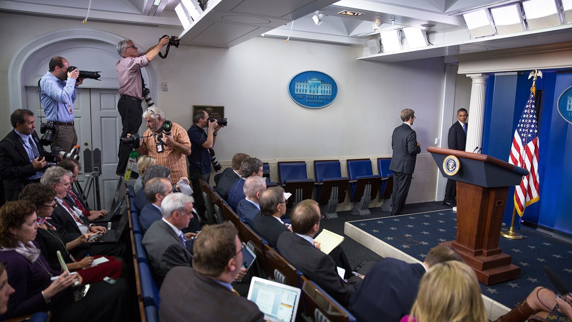 Karoline Leavitt to step down as White House press secretary