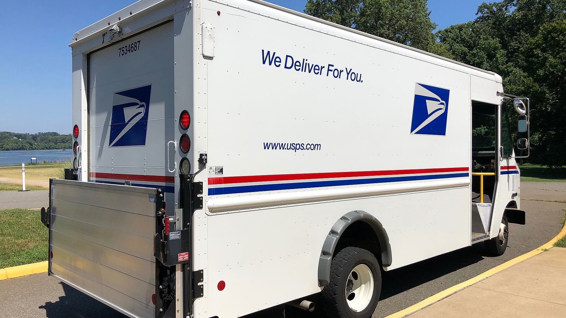 Whistleblower Warns of Flaws in New USPS Ballot System