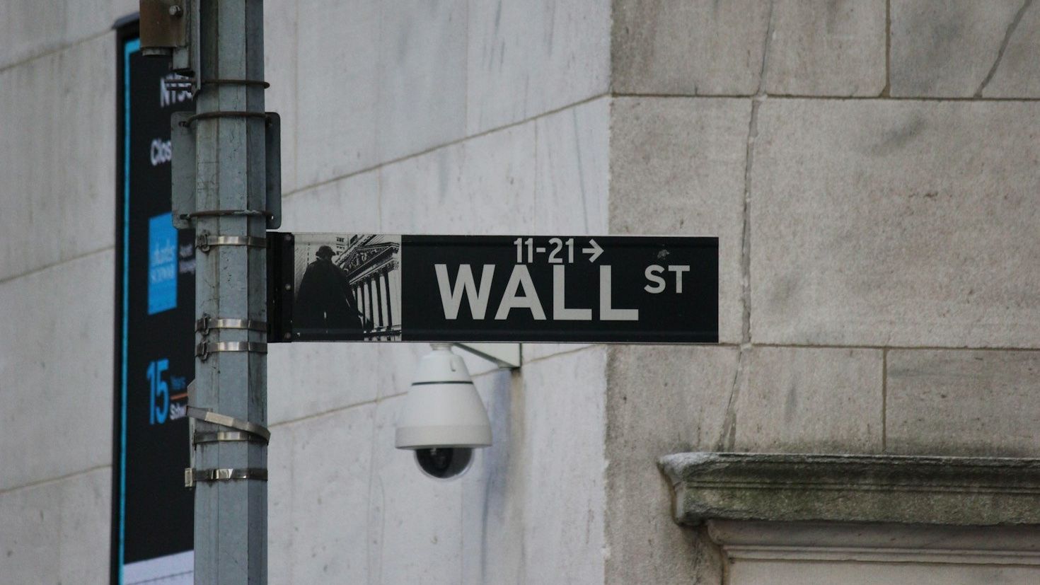 30-year Treasury yield hits highest level since 2002