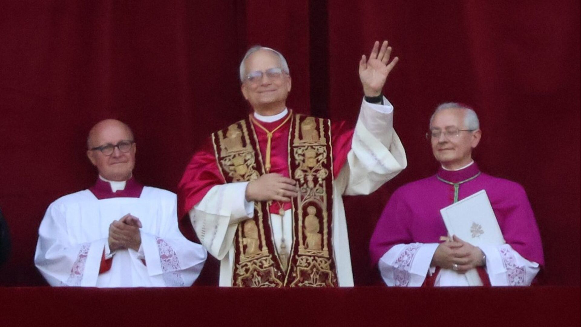 Pope Leo XIV to Enter Rome Hospital Tuesday for Lung Surgery